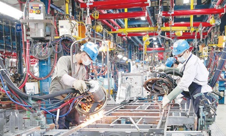 Vietnam’s economy on path to speedy recovery ảnh 1