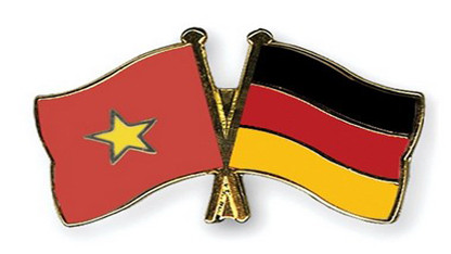 NA Vice Chairwoman greets German guest ảnh 1