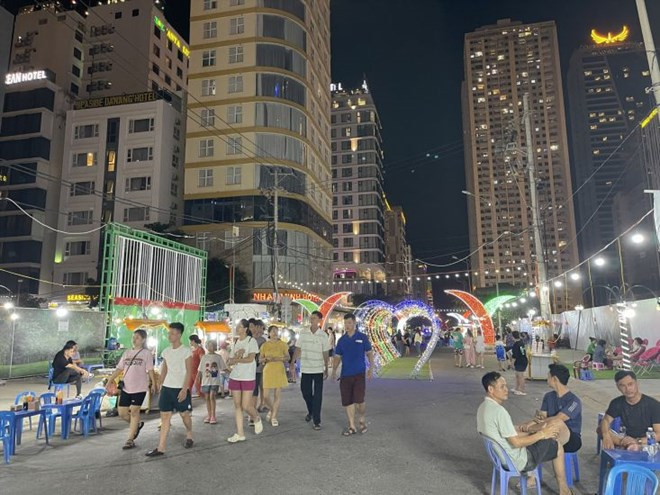 Da Nang to pilot riverside pedestrian street ảnh 1