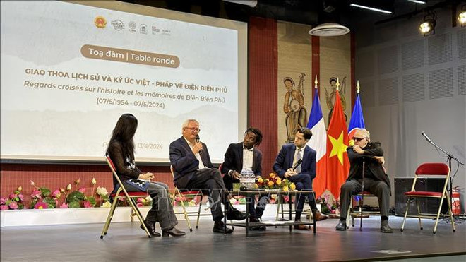 Dien Bien Phu Victory celebrated in France ảnh 2