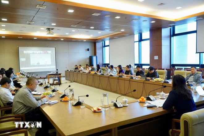 Government highlights innovation, creativity in foreign service information ảnh 1