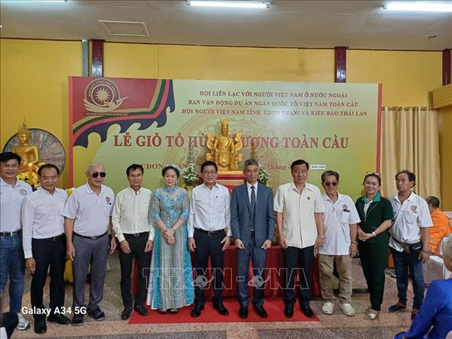 Vietnamese in Thailand, Israel commemorate legendary nation founders ảnh 1