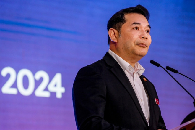 Malaysia to cut down on petrol subsidies this year ảnh 1