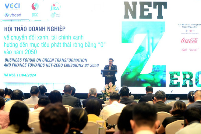 Business forum talks green transition towards net-zero emissions by 2050 ảnh 1