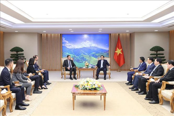 PM welcomes Adidas's expansion plan in Vietnam ảnh 1