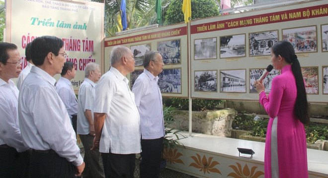  Photo exhibition on August Revolution, Southern Resistance War ảnh 1
