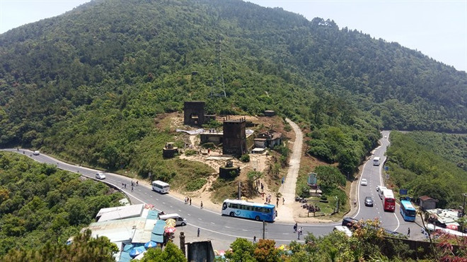 Vestiges unearthed at Hai Van Gate ảnh 1