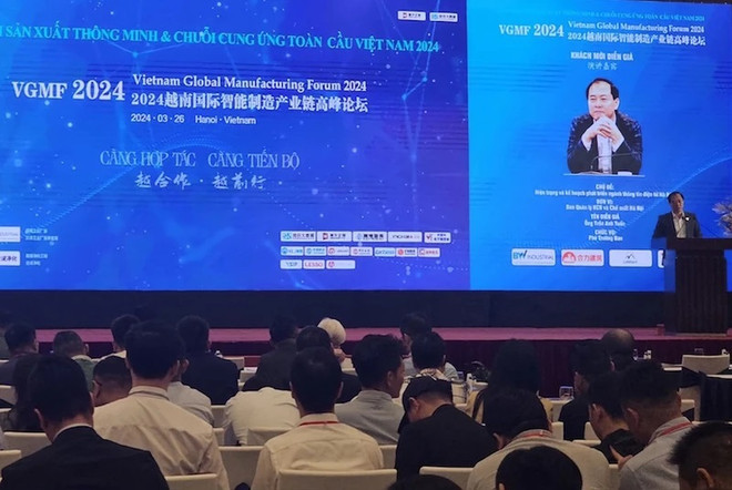 Vietnam an attractive destination for electronics, semiconductor investors: Official ảnh 2