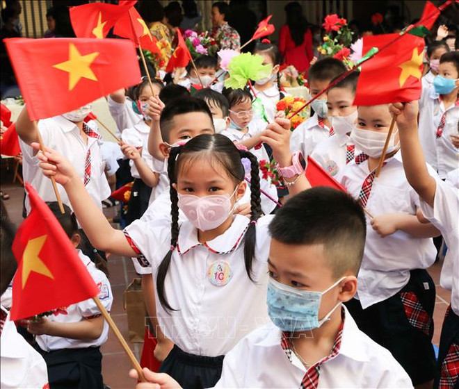 Hanoi students to start school year with virtual ceremony on September 5 ảnh 1
