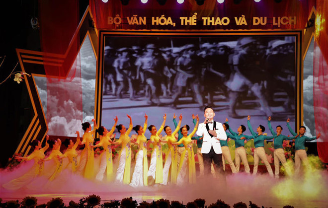 Art programme to mark August Revolution, National Day ảnh 1 Art programme to mark August Revolution, National Day ảnh 1