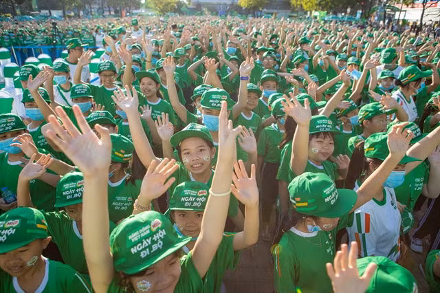 Nestlé MILO holds first Walking Day in Can Tho ảnh 1