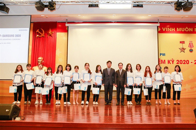 Samsung Vietnam helps develop Korean studies in Vietnam ảnh 1 Samsung Vietnam helps develop Korean studies in Vietnam ảnh 1
