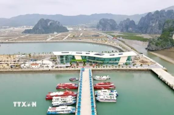 Quang Ninh: Van Don bans plastic products on five island communes ảnh 1 Quang Ninh: Van Don bans plastic products on five island communes ảnh 1