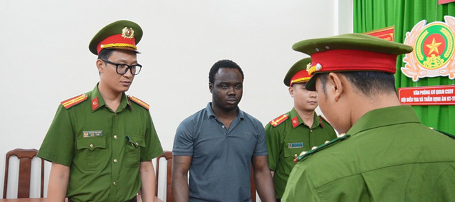 HCM City's police bust major money laundering ring ảnh 1