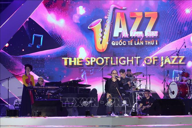 First Int’l Jazz Festival Nha Trang opens ảnh 1