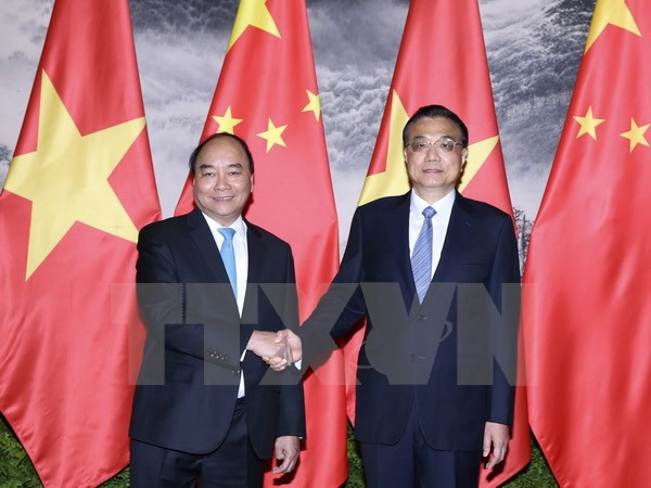 Vietnam, China deepen comprehensive strategic cooperative partnership ảnh 1