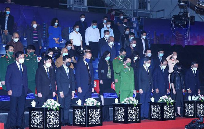 Ceremony held in remembrance of dead victims of traffic accidents ảnh 2 Ceremony held in remembrance of dead victims of traffic accidents ảnh 2