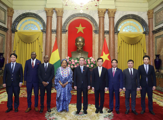 President welcomes foreign ambassadors ảnh 4 President welcomes foreign ambassadors ảnh 4