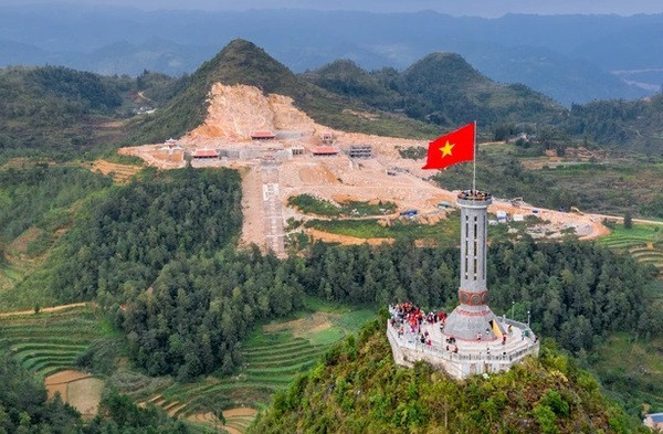 Transport system upgrade crucial for development of northern mountainous localities ảnh 2 Transport system upgrade crucial for development of northern mountainous localities ảnh 2