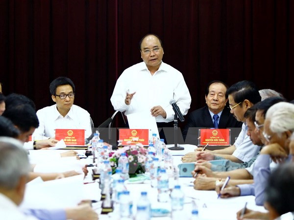 PM praises patriotism of writers, artists ảnh 1 PM praises patriotism of writers, artists ảnh 1