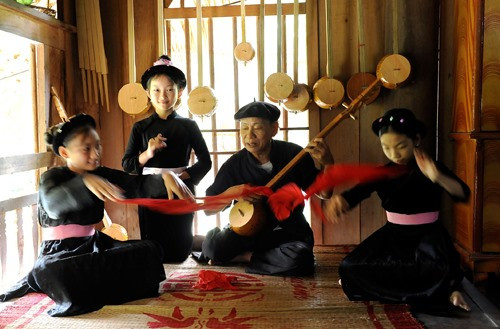 Bac Kan cultural festival celebrates unity ảnh 1