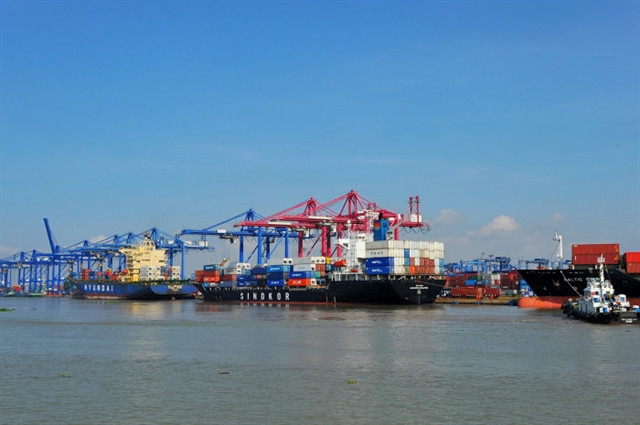 Ministry proposes fee reductions to support transport sector ảnh 1
