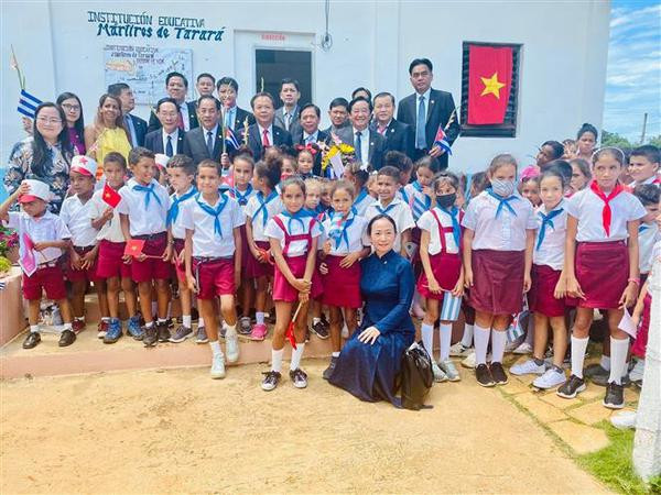 Binh Duong seeks to promote cooperation with Cuba ảnh 1 Binh Duong seeks to promote cooperation with Cuba ảnh 1