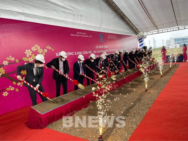 Ground broken for new industrial park, workers’ housing projects in Bac Ninh ảnh 1
