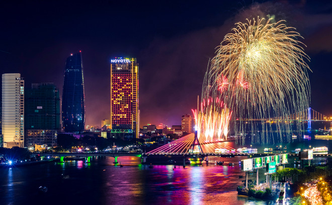 Ticket sale begins for Danang International Fireworks Festival 2023 ảnh 1 Ticket sale begins for Danang International Fireworks Festival 2023 ảnh 1