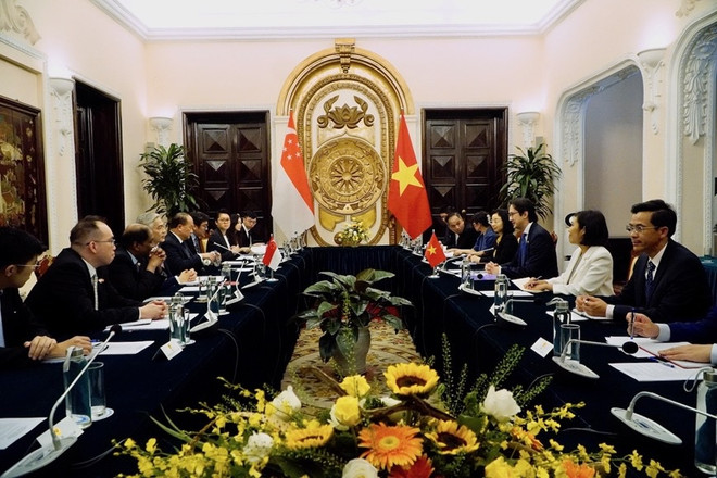Vietnam, Singapore hold 15th political consultation ảnh 1 Vietnam, Singapore hold 15th political consultation ảnh 1