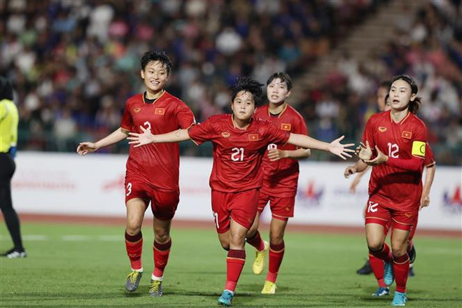 Vietnamese women football advance to SEA Games' finals ảnh 1 Vietnamese women football advance to SEA Games' finals ảnh 1