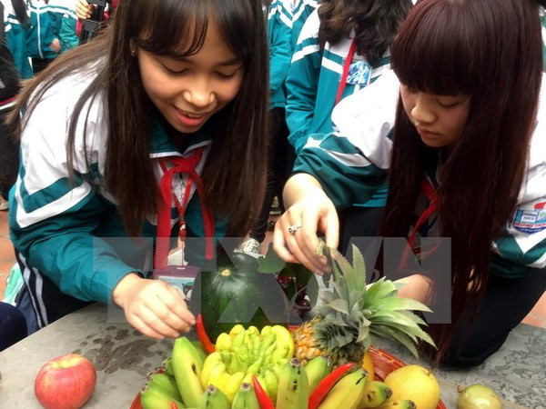 The five-fruit tray at traditional Tet ảnh 1