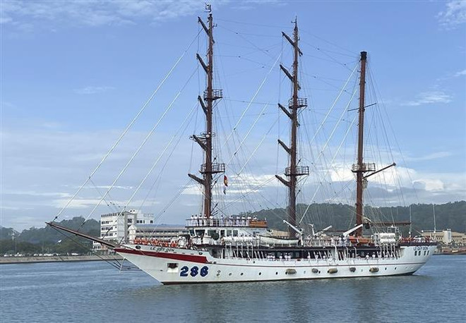 Vietnamese navy ship concludes Malaysia visit ảnh 1