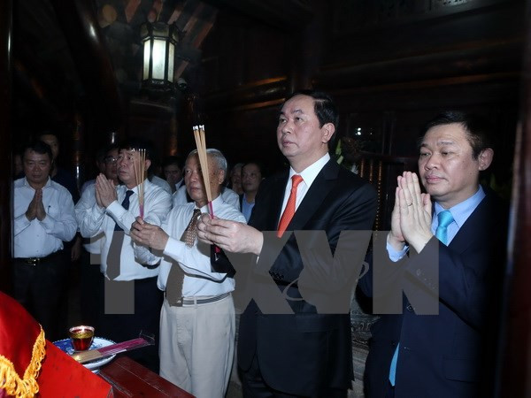 President drums to kick off Truong Yen festival ảnh 1 President drums to kick off Truong Yen festival ảnh 1