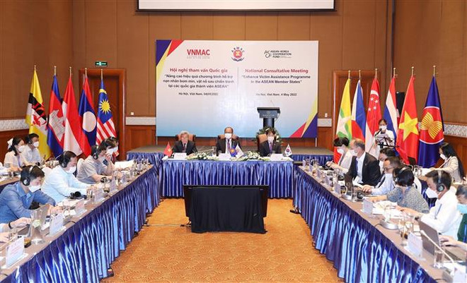 National conference seeks to improve efficiency of support for UXO victims ảnh 1 National conference seeks to improve efficiency of support for UXO victims ảnh 1