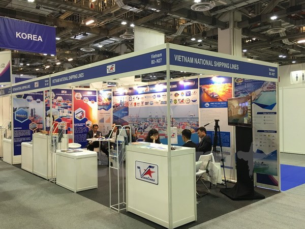Vinalines seeks strategic investors in Singapore ảnh 1