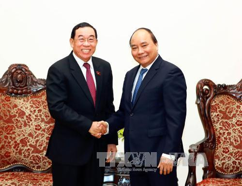 PM vows to help Laos develop transport infrastructure ảnh 1 PM vows to help Laos develop transport infrastructure ảnh 1