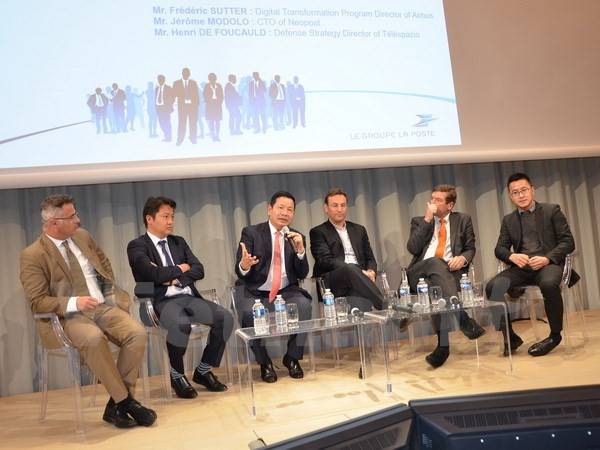 FPT steps up cooperation with French groups ảnh 1