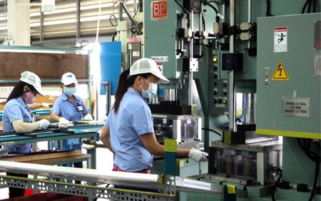 Industrial production index rises 9.9 percent in seven months ảnh 1 Industrial production index rises 9.9 percent in seven months ảnh 1