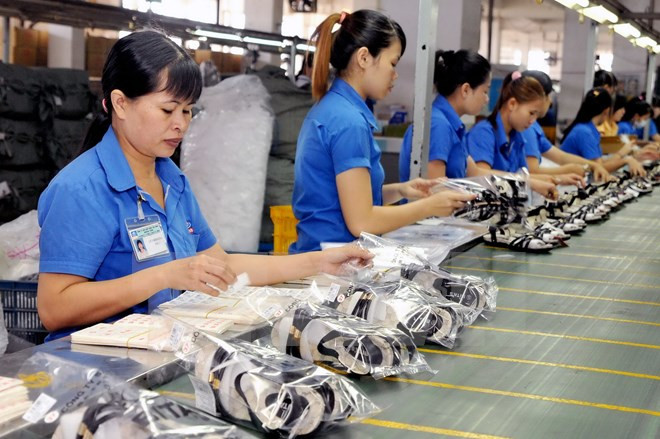 Trade surplus surpasses 3.5 billion USD in ten months ảnh 1
