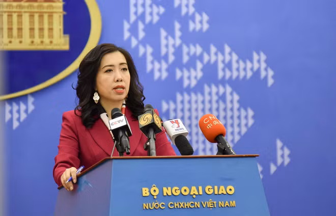 ASEAN, China wish to early adopt Code of Conduct in East Sea: spokesperson ảnh 1