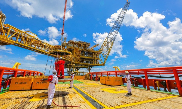 Ideas gathered for draft national programme on improving labour productivity ảnh 1