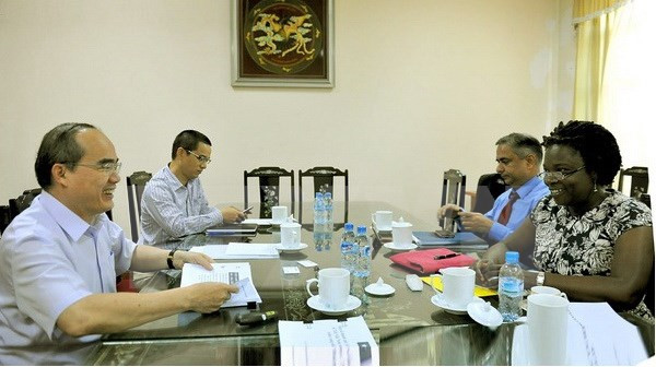 WB to help Vietnam build population report ảnh 1