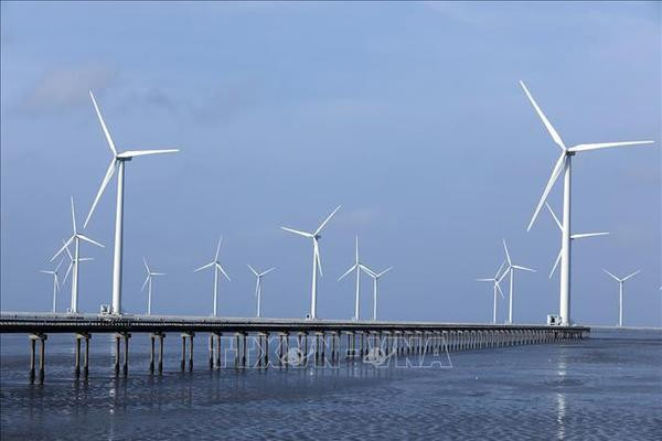 Vietnam sees fastest rise in solar, wind power rate in national electricity structure in 2020: Research ảnh 1