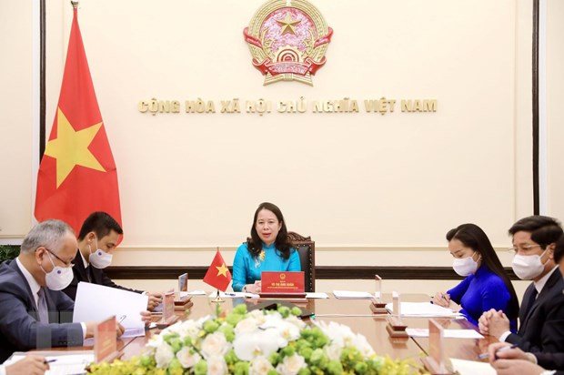 Vietnamese, Nigerian Vice Presidents hold phone talks ảnh 1