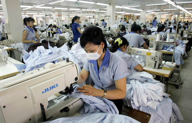 Garment industry moves to weather possible Brexit influence ảnh 1