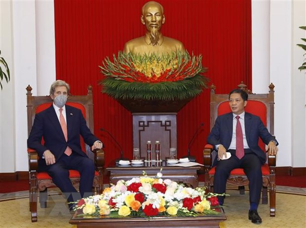 US willing to assist Vietnam in renewable energy development: US Special Presidential Envoy ảnh 1