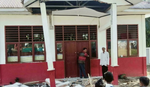 At least two dead as earthquake strikes Indonesia's Sumatra ảnh 1 At least two dead as earthquake strikes Indonesia's Sumatra ảnh 1