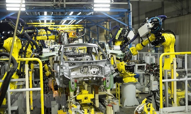 Ministry wants to reduce tax on locally made auto parts ảnh 1