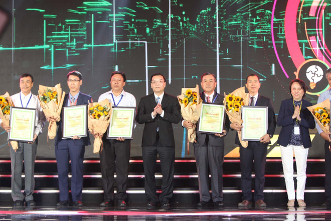 Awards recognise Vietnamese firms with high-quality products ảnh 1 Awards recognise Vietnamese firms with high-quality products ảnh 1